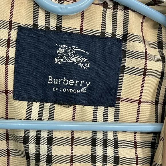 Burberry Tan Trench Coat - Picture 2 of 6